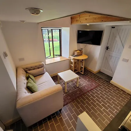 The Little Bothy - Holiday Cottage In The Heart Of Monmouthshire Llanfaenor Exterior foto